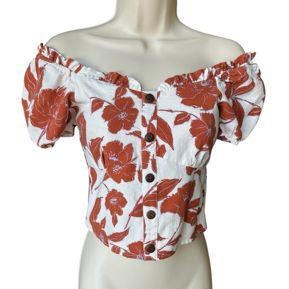 Monteau LA Cropped Linen Blend Floral Top Size Small Smocked Off Shoulder